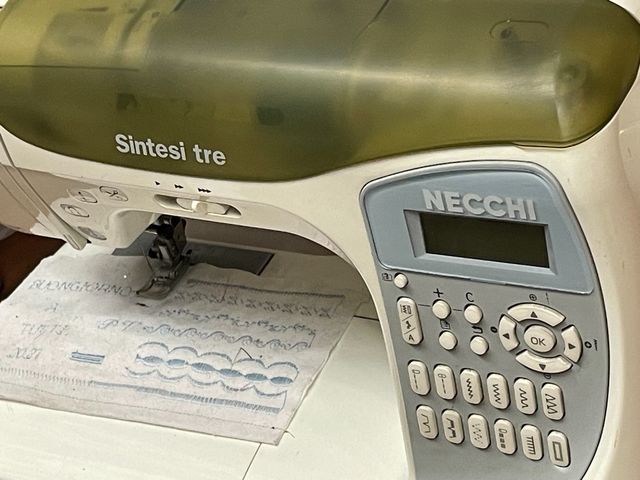 macchina per cucire ricamatrice