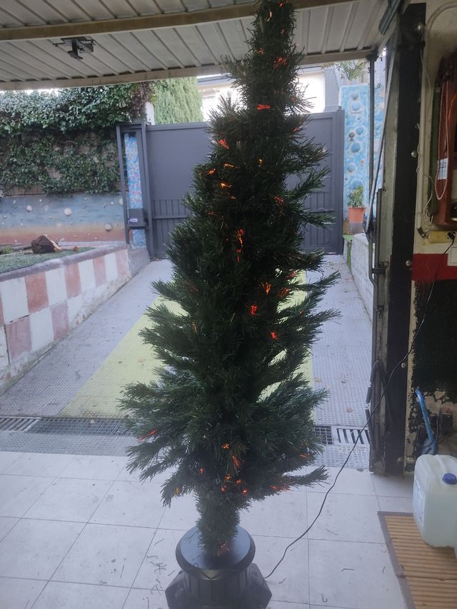 Árbol navidad con luz incorporada