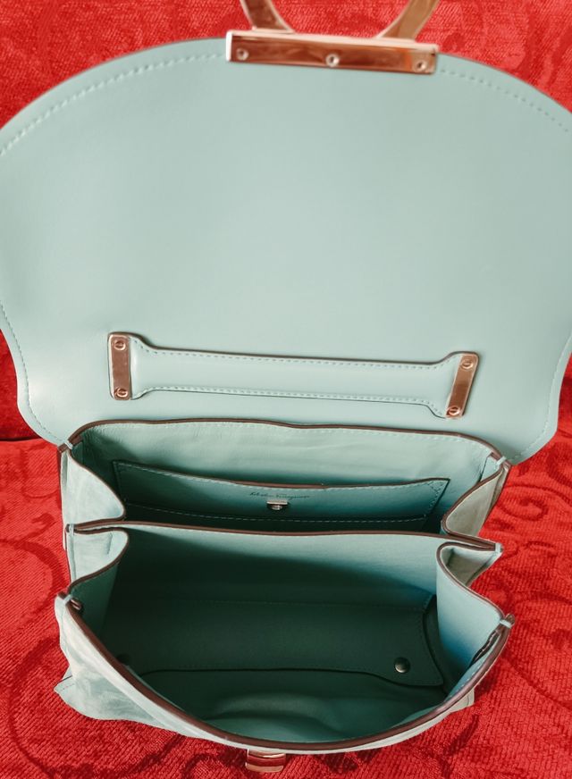 Salvatore ferragamo 100% original