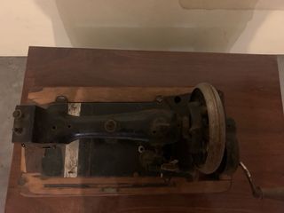 Maquina de coser antigua