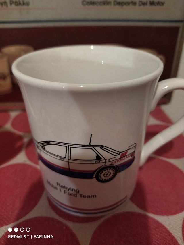 Conjunto Canecas Mobil 1