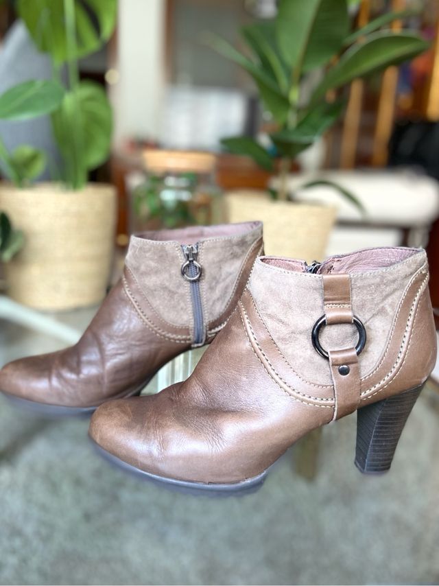 Stivaletti T40 marroni in pelle/pelle