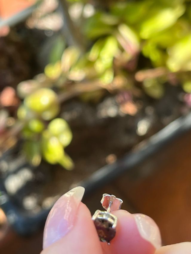 Pendientes de plata y moissanita verde 1Ct