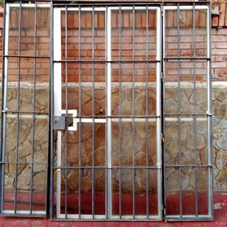 Puerta reja 