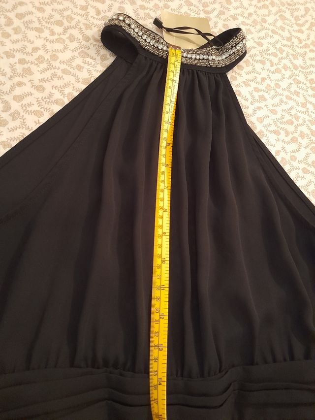 Mono negro con brillantes Zara