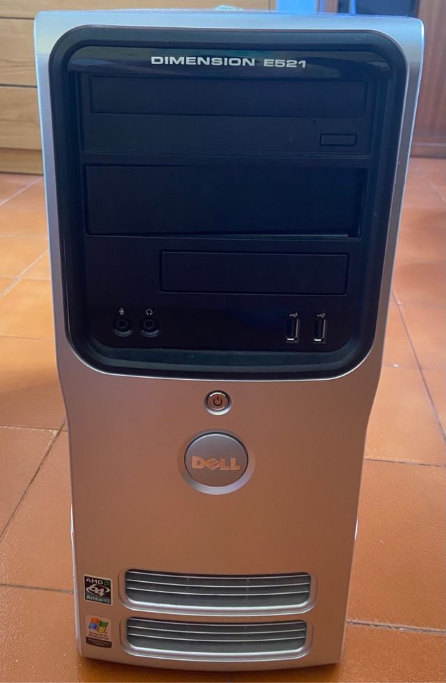 Torre ordenador. DELL