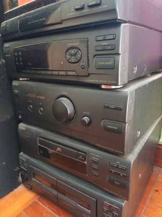 Equipo de música Sony vintage
