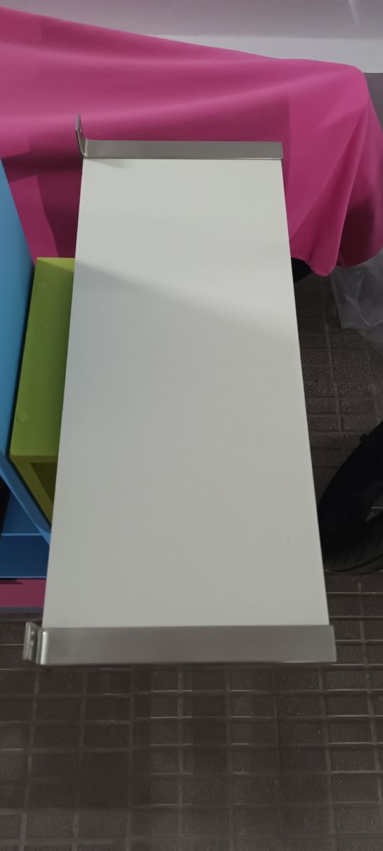 11 Estanterías diversos tamaños