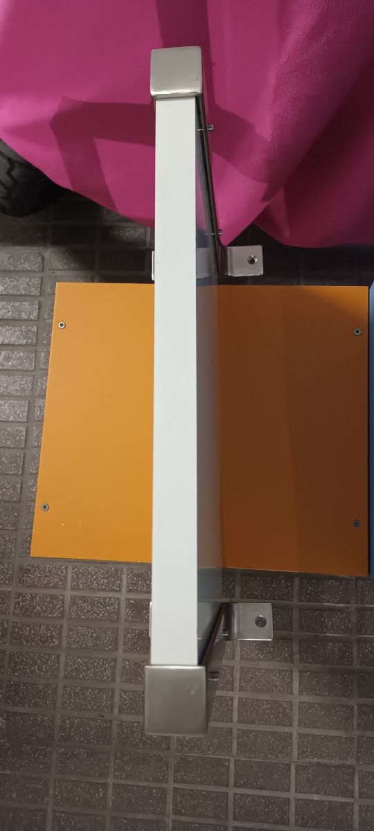 11 Estanterías diversos tamaños