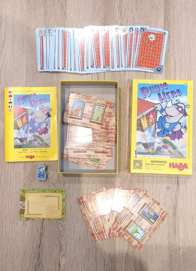 2 Juegos Party (Rhino Hero + Ugha Bugha)