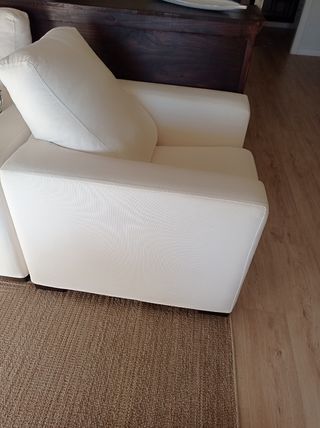 Sillón beige respaldo medio reclinable