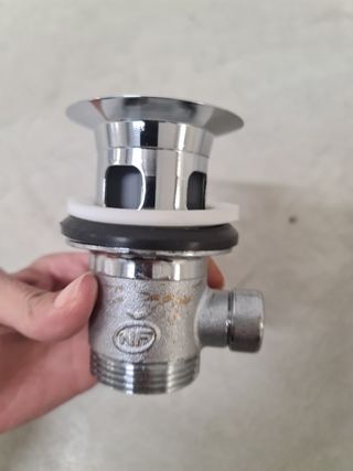 válvulas clic clac de lavabo