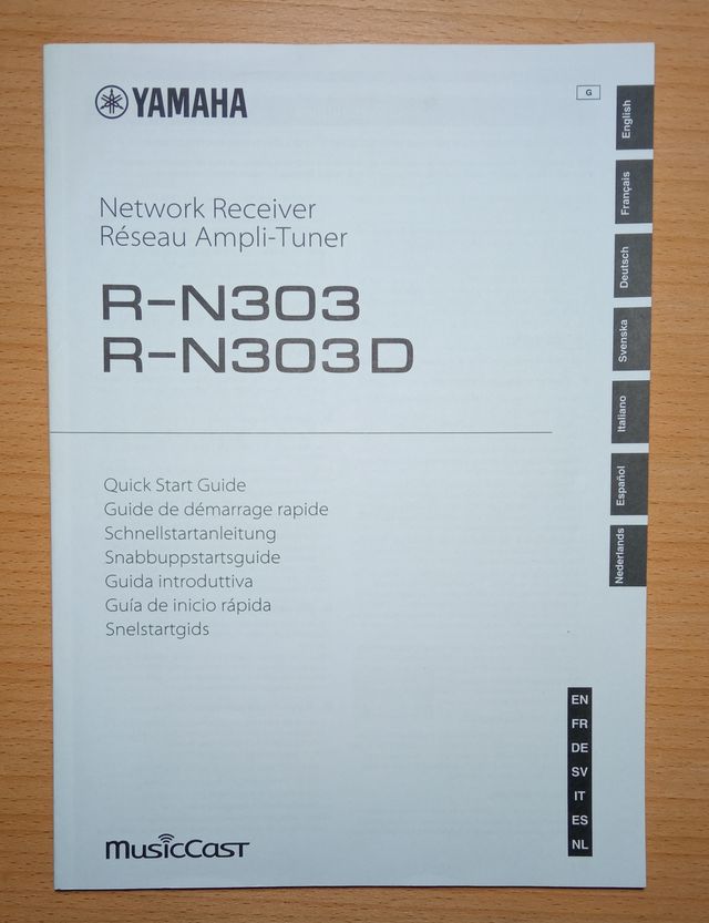Receptor estéreo Yamaha R-N303D plateado