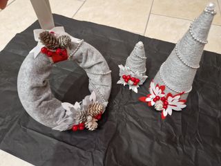 Decorazioni natalizie coroncina albero bacche pign