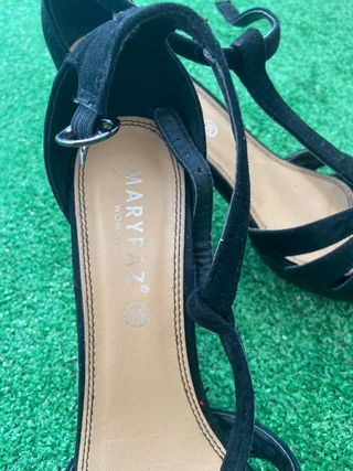 Zapatos de tacón negros N*38