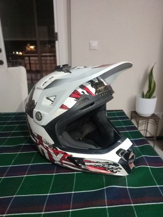 Casco Fox negociable