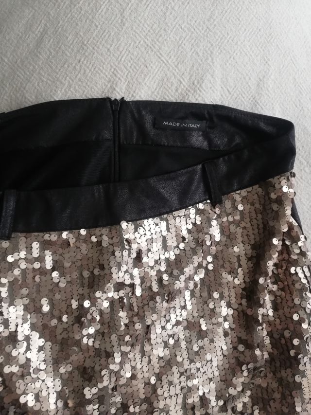 Falda lentejuelas doradas