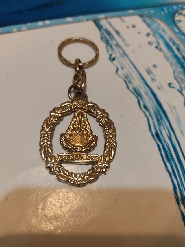 Llavero de virgen del Rocío