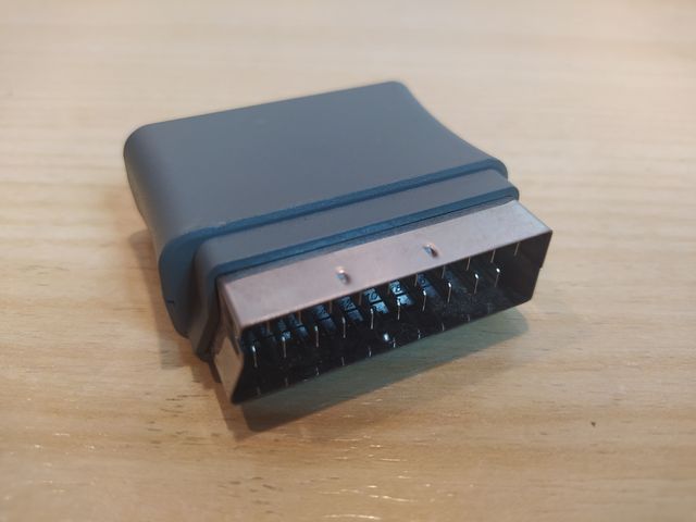 Adaptador Euroconector RCA Xbox 360