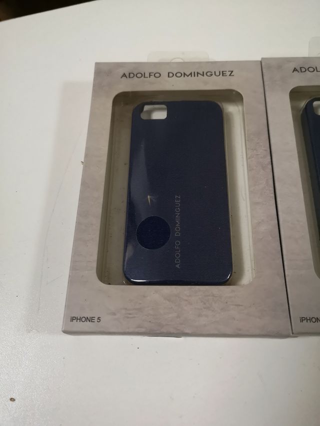 3 nuovissime cover per iPhone 5 di Adolfo Dominguez