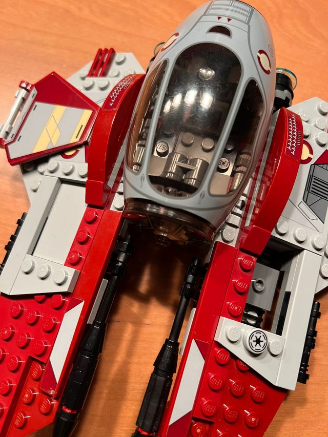 LEGO Star Wars Obi-Wan's Jedi Interceptor 75135