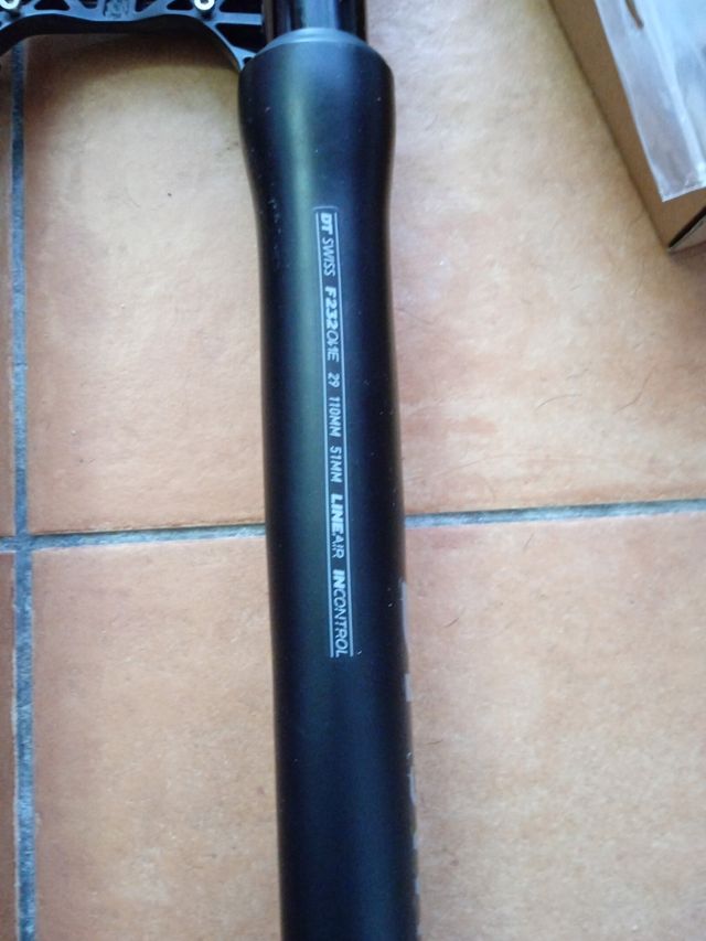 Horquilla suspensión dt swiss