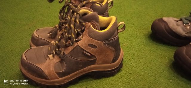 Botas de montaña o nieve niños