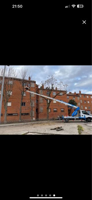 Alquiler Plataforma Elevadora Haulotte 18 Metros