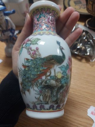 Jarrón chino porcelana relieve