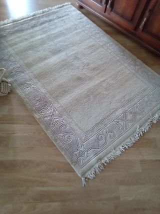Alfombra 100% lana 185x140