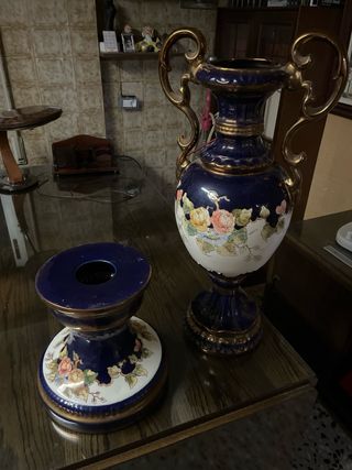 Jarron con pedestal Keramik