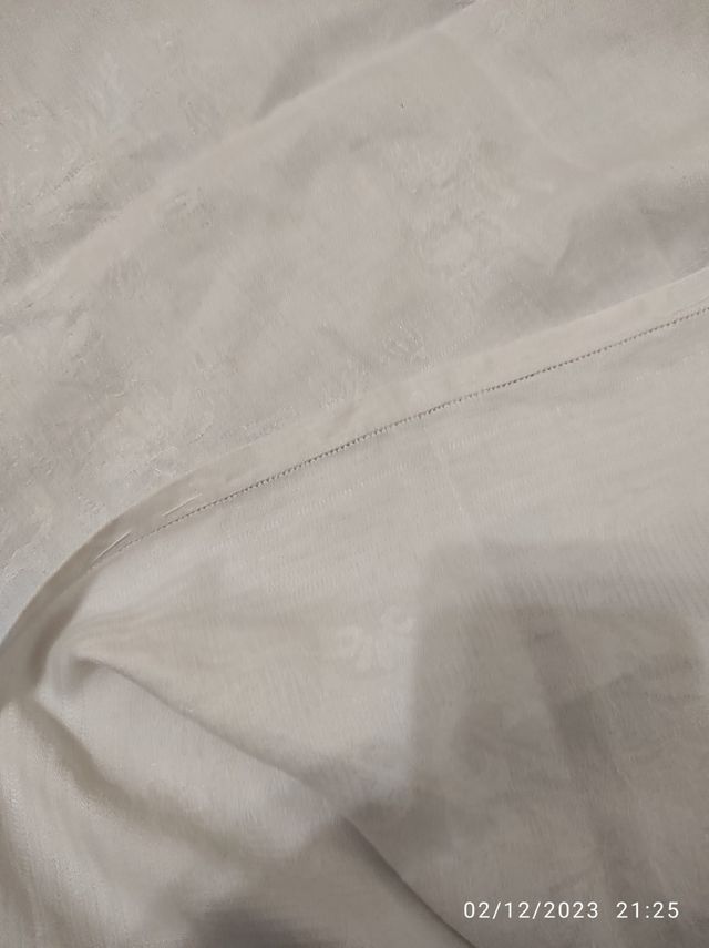 Antica tovaglia da tavola