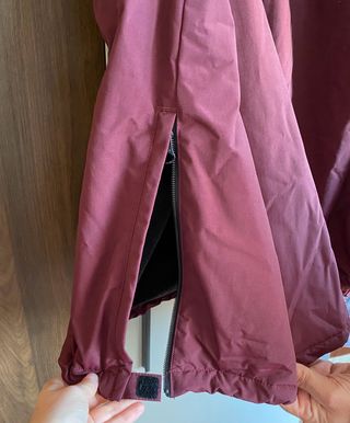 Chubasquero granate Carhartt