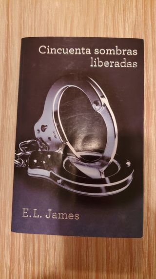 50 Cincuenta sombras de Grey trilogia libros