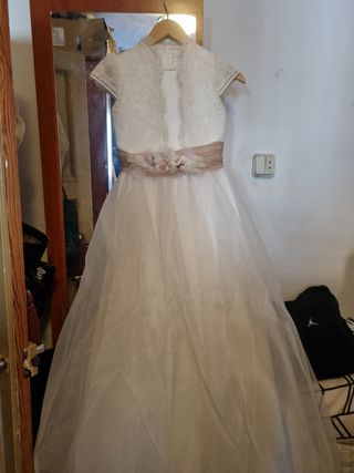 Vestido de comunion talla 125..