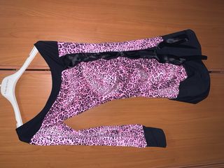 Maglietta a una manica sola VINTAGE DA DONNA