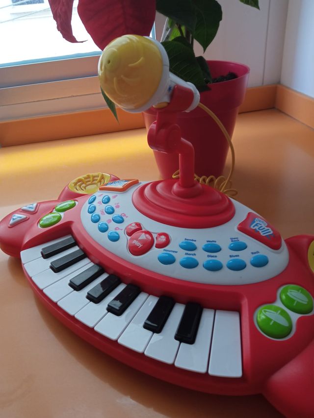 Teclado Piano Infantil El Corte Inglés.