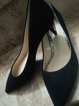 Tacones sandalias y manoletinas