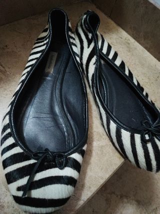 Tacones sandalias y manoletinas
