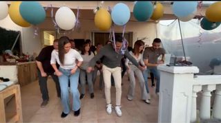 Animador en cumpleaños y fiestas. Bailes