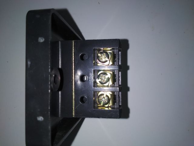 Lote 2 interruptores 3 polos