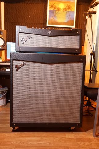 FENDER MUSTANG V AMPLIFICADOR