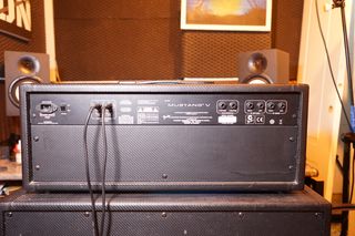 FENDER MUSTANG V AMPLIFICADOR