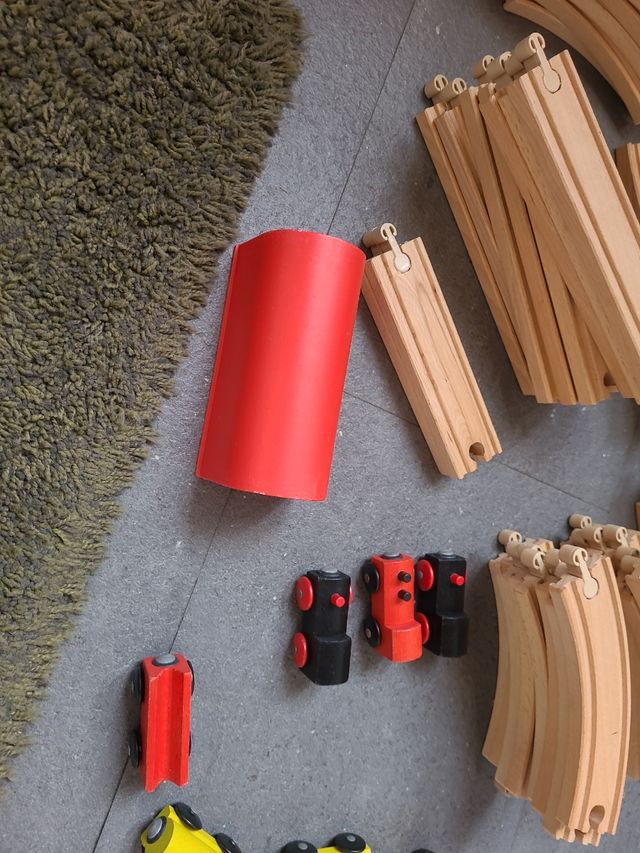 Tren madera ikea 56 piezas