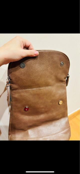 Mochila marrón mujer