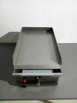 Plancha de Acero a Gas 30cm. OFERTA