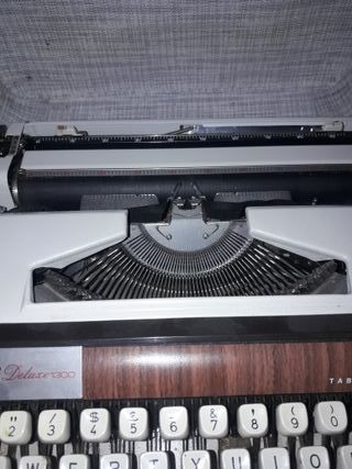 Maquina de escribir Brothers deluxe 1300 tabulator