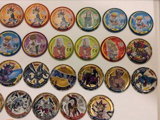 Colección 29 tazos metálicos Yu-Gi-Oh
