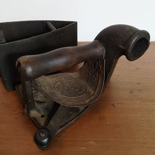 Plancha antigua de Carbón