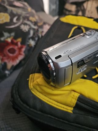 cámara sony 320 y cámara jvc